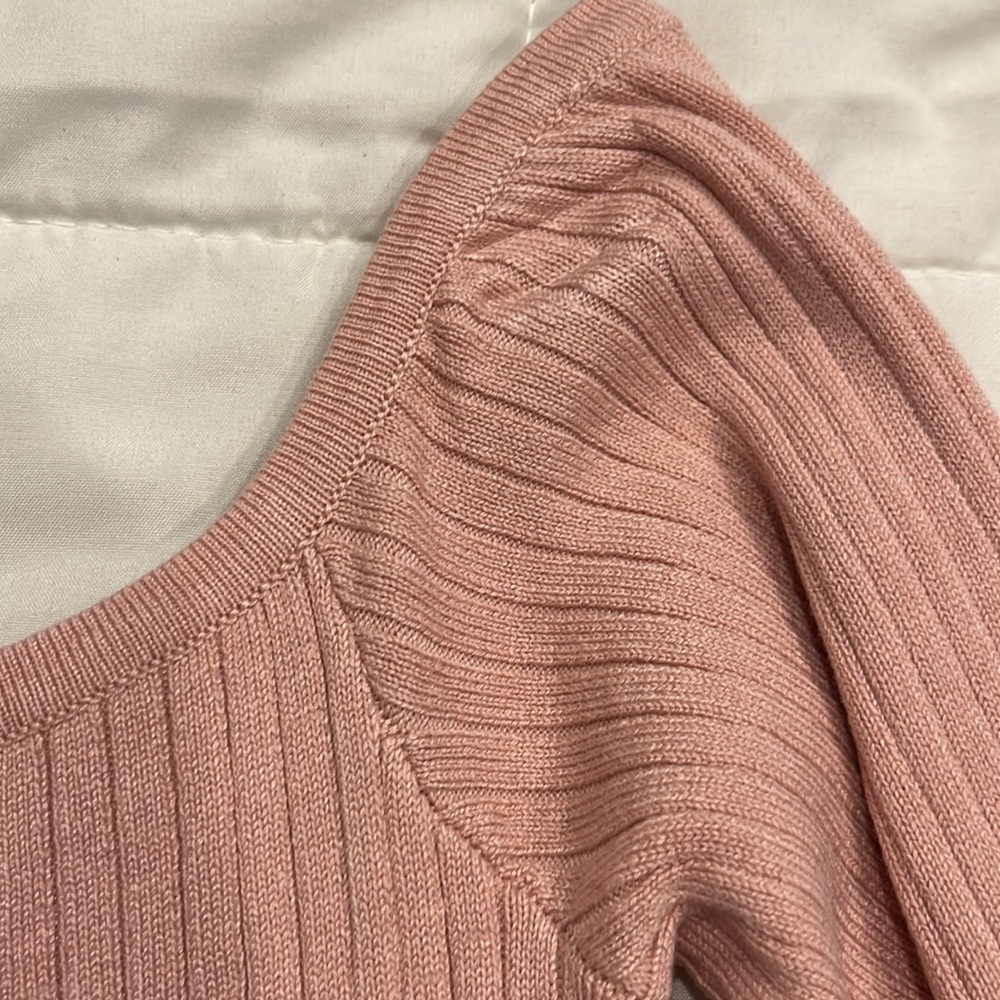 One shoulder cropped ribbed shirt